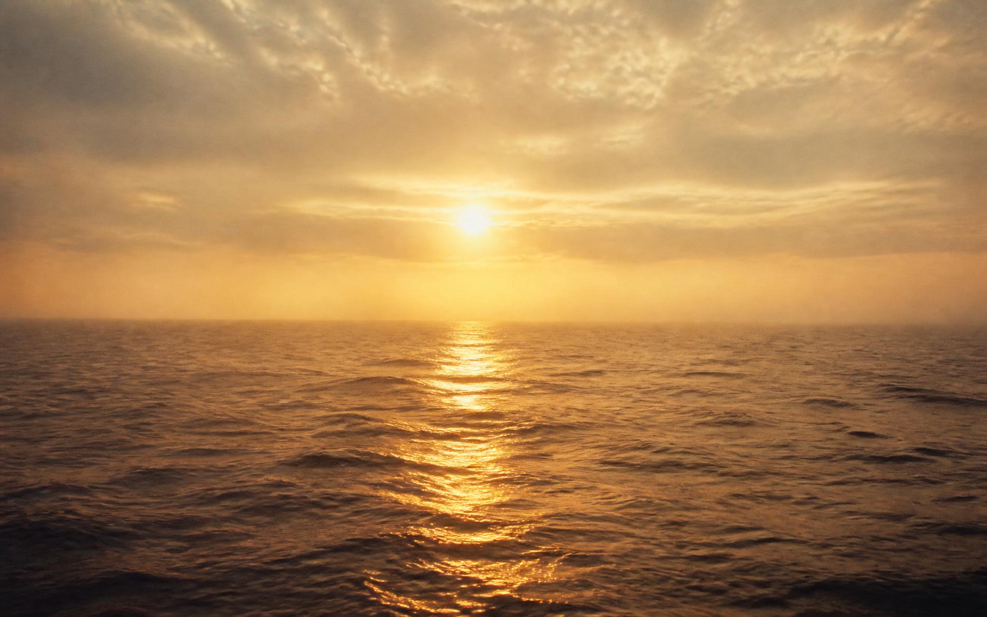 Golden hour ocean horizon